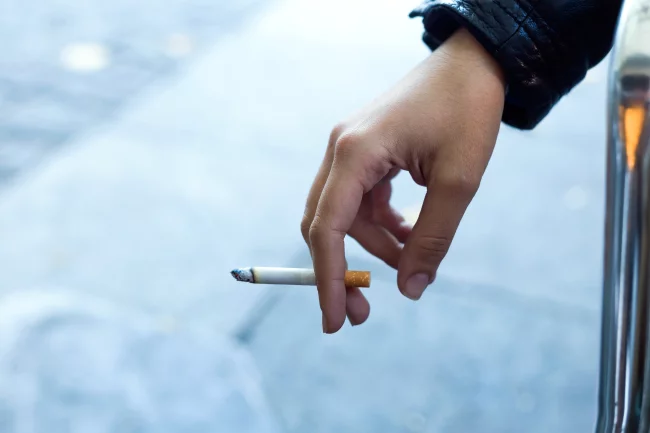 Вред курения для мужского здоровья: факты и последствия